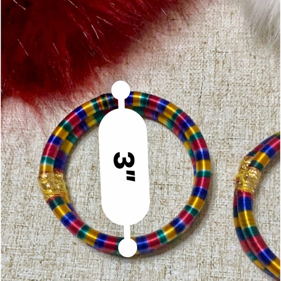 🪅SET OF 5 BRACELETS, MADE OF PLASTIC, AND MADE WITH COLORED THREADS🪅 ⛩️#COA - Picture 4 of 5